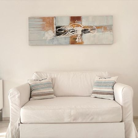 French Riviera Apartment With Swimming Pool And Free Parking Near Monaco Roquebrune-Cap-Martin Kültér fotó
