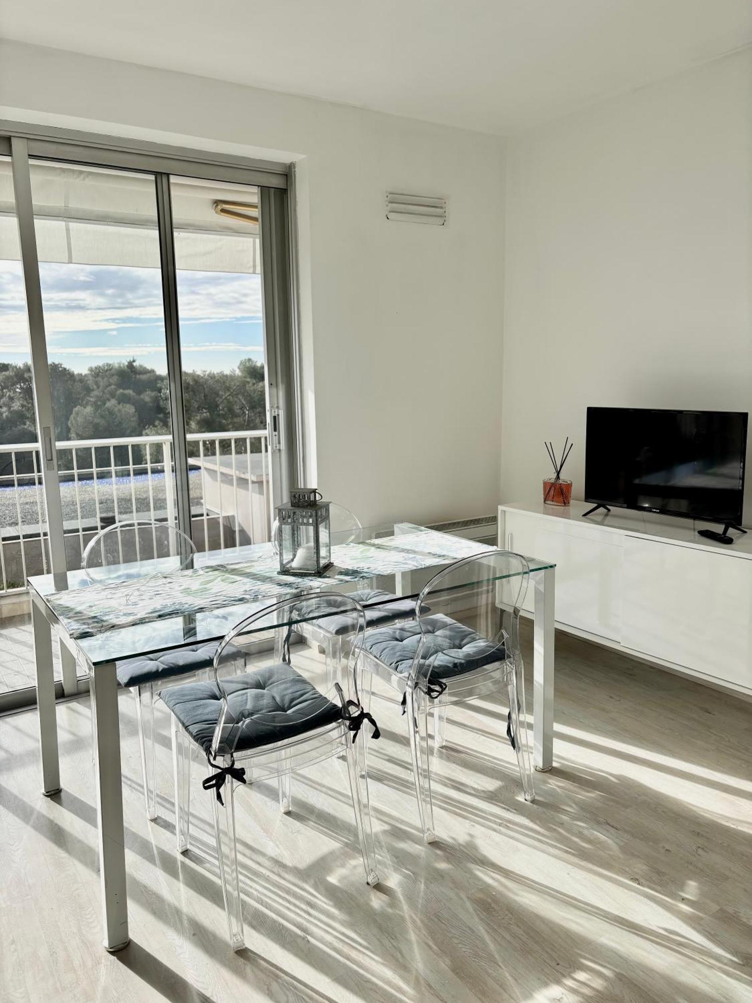 French Riviera Apartment With Swimming Pool And Free Parking Near Monaco Roquebrune-Cap-Martin Kültér fotó